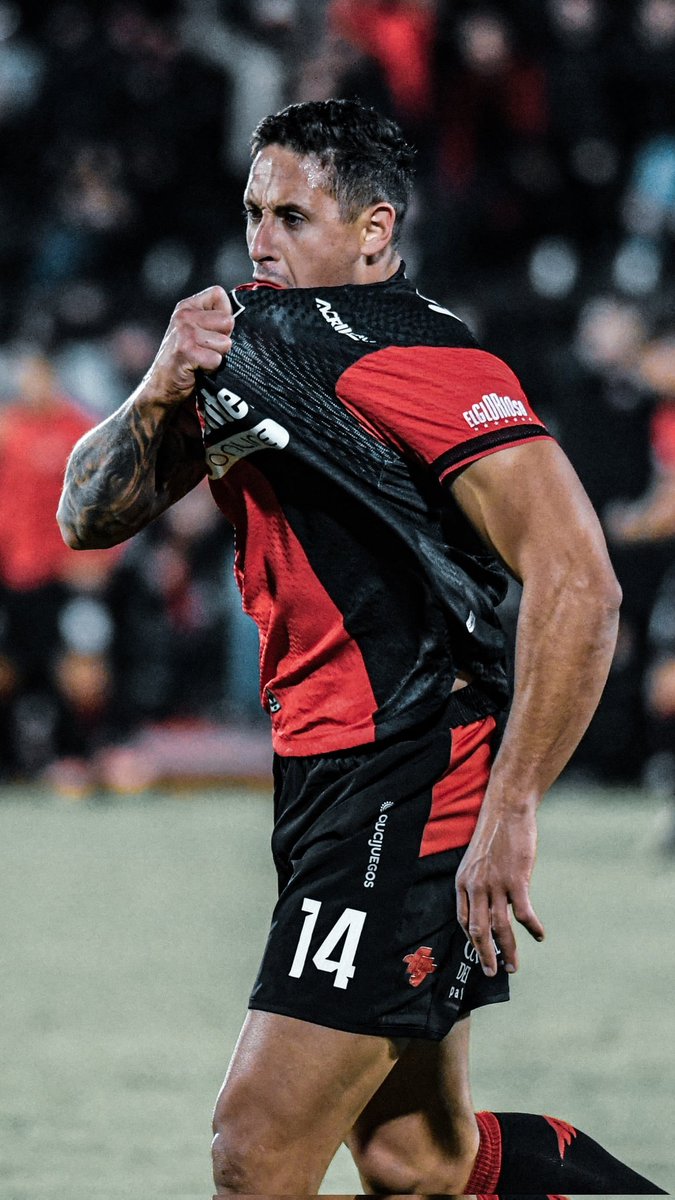 Calvi31's tweet photo. 🚨ARMANDO MÉNDEZ irá a PRÉSTAMO a GUARANÍ [Paraguay] tal lo cuenta @urieliugt. El defensor venía entrenando apartado de la primera
✅️ Con su salida a Newell’s se le ABRIRÁ UN CUPO para traer otro jugador https://t.co/cHgnyTDVvC