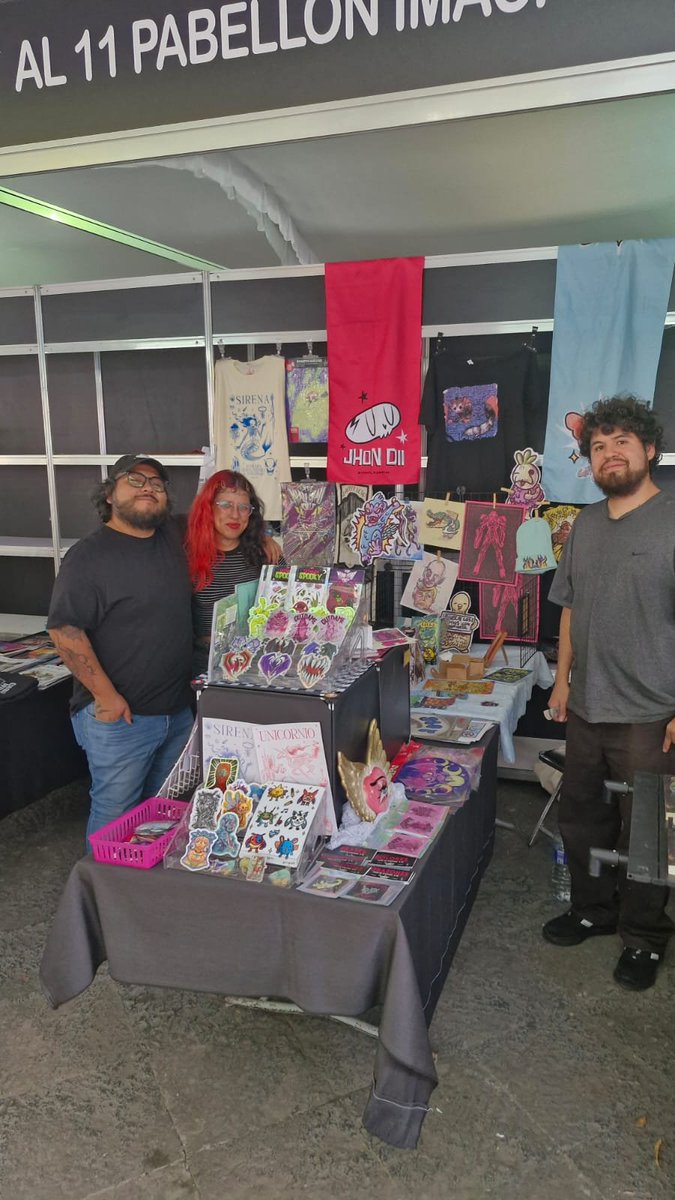cifimx's tweet photo. Pasen a saludar a la banda comiquera y a Anapoyesis en el pabellón rotativo de la #FILIP2026 en el zócalo de Puebla #cienciaficcionmexico https://t.co/t9U9gVLaAJ