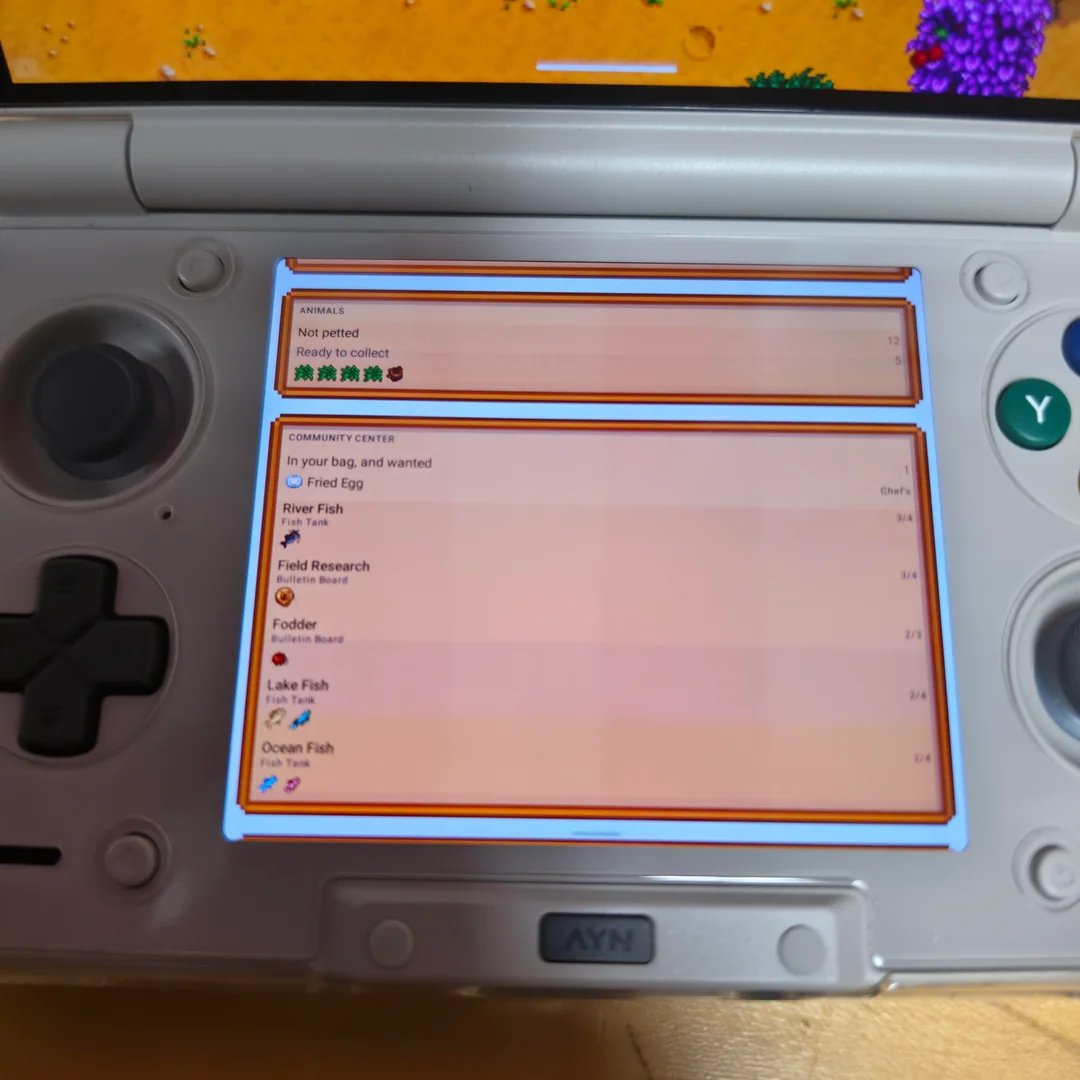 SrLinguicaVIVE's tweet photo. Veja Stardew Valley com um mod duas telas para o AYN THOR.

Não deve demorar até seu criador (ProfMags) lançar no github. https://t.co/KYWTEonSBL
