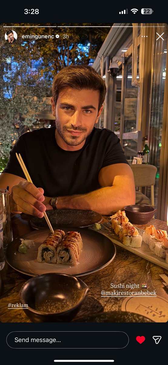 Sadimxt9's tweet photo. For those people who don’t know the meaning of reklam🖕..nd how funny Emin went on a date with a girl and  shared the location..💩💩💩.. btw u talk about everything except shushi🤥🤥.. Next time, come up with a better script. 👹👹..#emsu is always sailing 😌😌 #arafta https://t.co/jn0FVgdsWE