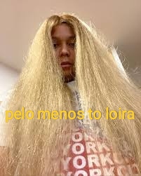 dnee996's tweet photo. tentando aceitar minha loiranes guillen https://t.co/vU3VRvHriH