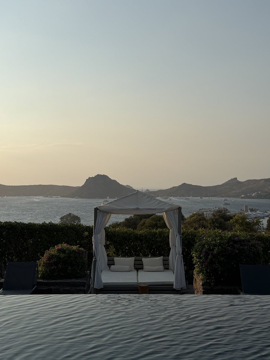 bivx01's tweet photo. Bodrum Aug 19 https://t.co/D4jdT0nixs