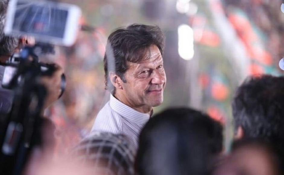 Munawar_57's tweet photo. ساری رات تیرا تکیا میں راہ 
اینا تاریاں تو پوچھ چن وے۔۔۔۔۔۔ https://t.co/1TVdqo4WuR