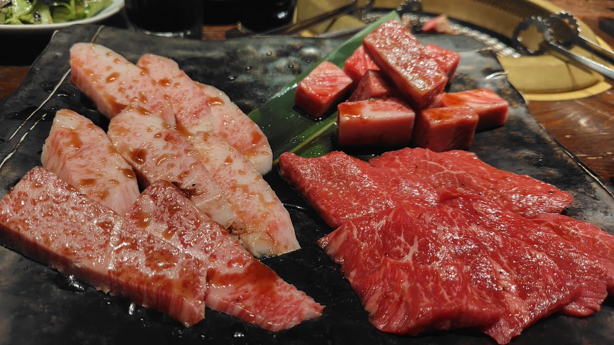 daimon_0721's tweet photo. 昨晩の会食は焼肉🥩松阪牛美味しかったです😋

#松坂苑
#四日市 https://t.co/JemdYOYjLJ