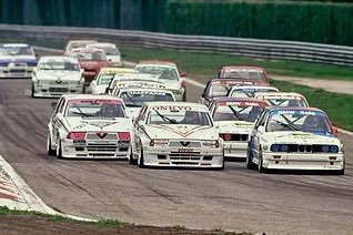 GianlucaBardell's tweet photo. Prima della partenza per il circuito di Spa in #Belgio, questo weekend impegnato a Magione per il testing e il collaudo dell’Alfa Romeo 75 Superturismo. Una belva vera, roba per chi sa cosa significa guidare. #AlfaRomeo @eufranzetti @AlfaRomeoIT https://t.co/1KOZe0piro