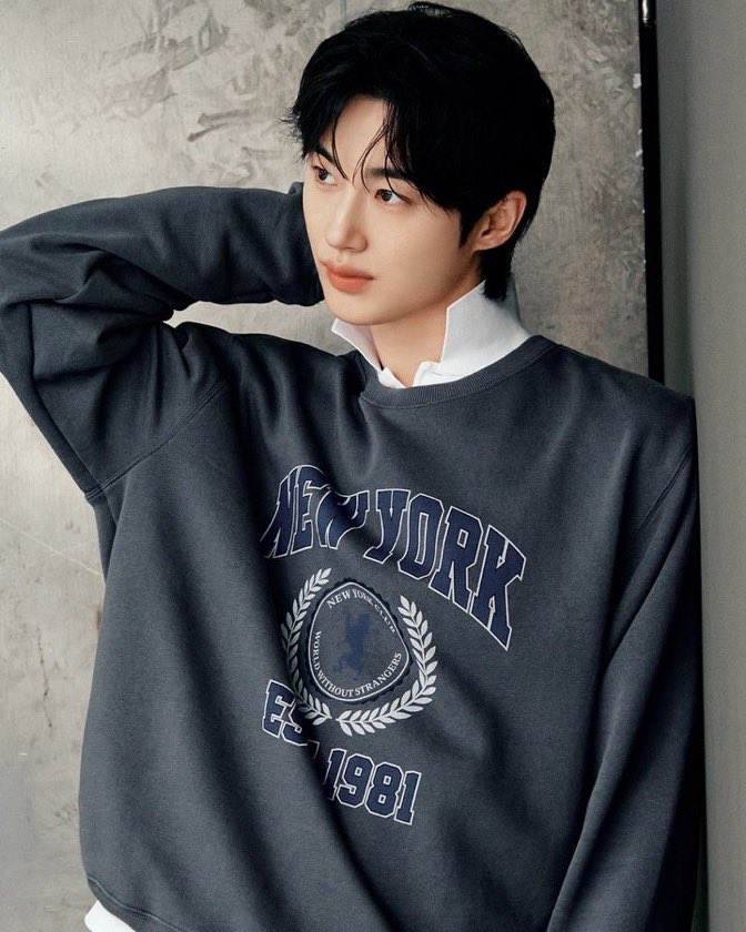 wooseokfiles's tweet photo. #ByeonWooSeok for Giordano Korea https://t.co/4qvQh9QQaj