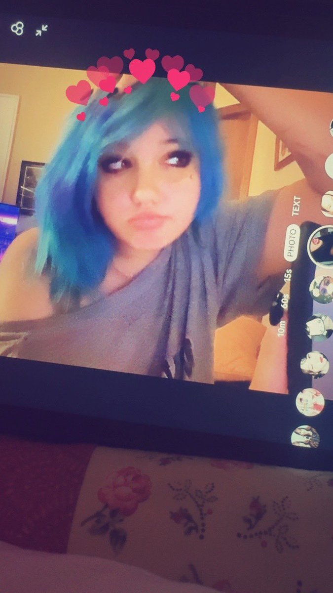 snowstripperrr's tweet photo. hi guys this is my face #ok https://t.co/YTE8AMiAH4