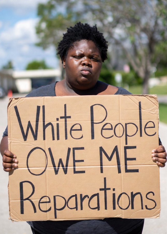 AntiWokeMemes's tweet photo. How do you respond to black people in America that want "reparations" ?? https://t.co/dDWhLUhMI2
