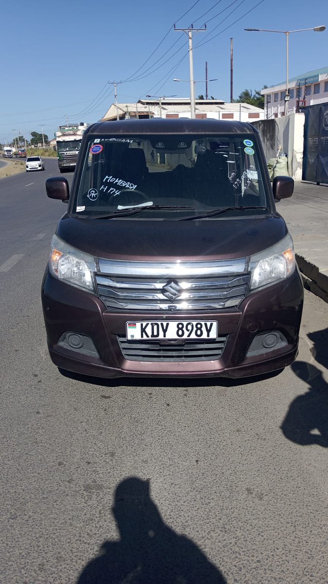 muturiru's tweet photo. Another great delivery by #JremysAuto! 🎉
Check out this sleek 2020 Suzuki Solio G:🔹 1300cc Petrol Engine🔹 Smooth Automatic🔹 Reliable & Efficient
#KeepingYouMoving
#AlwaysReliable
#SuzukiSolio
#QualityCars
0725500412 / 0733500412 https://t.co/Rb1MBKClAG