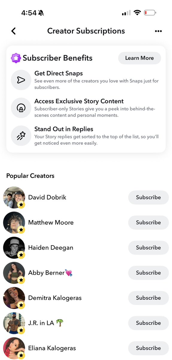 FnIonic's tweet photo. Here’s the math on creator subscriptions for $SNAP:

They currently have ~125 creators with subscriptions.

If they reach 10,000 creators by the end of this year — which I think is achievable — and each creator averages just 1,000 subscribers/month at $4.99:

10,000 × 1,000 × $2.50 = $25M/month

That’s roughly $300M/year in revenue for Snap.

And that’s using a conservative $4.99 subscription price, with some subscriptions costing as much as $8.99.

The upside here could be massive. 📈

Graph below follows snapchat + growth rate for first 3 years…..

Could be almost be a billion of annual
run rate by 2028 👀