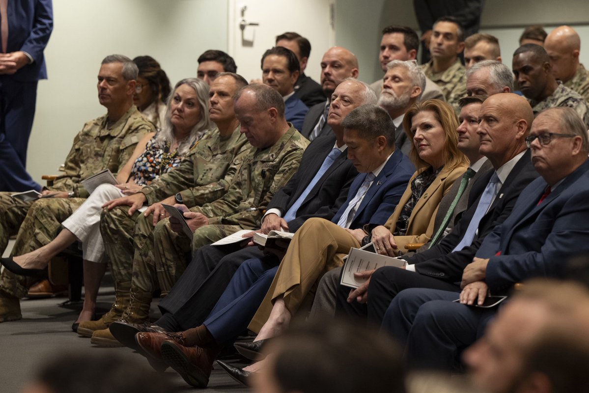 SecWar's tweet photo. We gathered at the Pentagon for our monthly prayer service.

“Draw near to God and He will draw near to you.” — James 4:8 https://t.co/oz9Yq9u63Q
