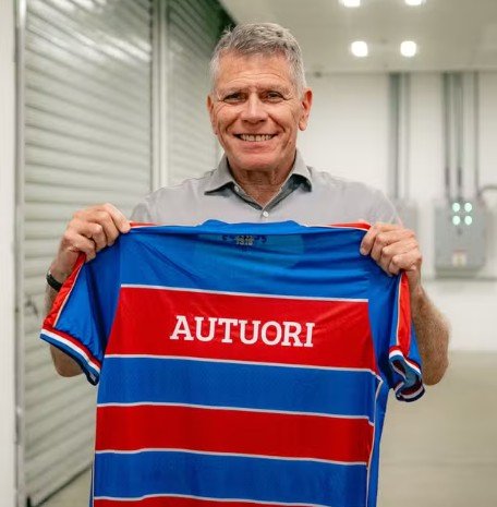 GiorasXerez's tweet photo. Fortaleza com Paulo Autuori. 

Palmeiras 3 x 0 Fortaleza
Fortaleza 3 x 2 Palmeiras
Cuiabá 1 x 1 Fortaleza
Juventude 0 x 0 Fortaleza
Fortaleza 1 x 1 São Bernardo

Leão precisa jogar bem os 2 tempos. Segue atuando de forma satisfatória só um tempo. 

📷:. Mateus Lotif/@FortalezaEC https://t.co/lhfonn9apL
