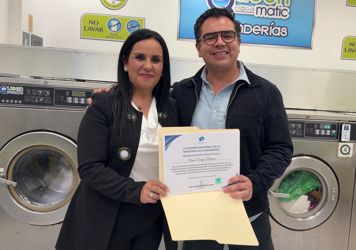 marcesmuro's tweet photo. Hoy,  firmamos como @CANALAVA un convenio de colaboración con el @IMPI_Mexico 
Signamos en el corazón de nuestro sector: desde el piso de una lavandería, con el aroma a limpio, el sonido de las máquinas y la esencia del día a día! Gracias @vidallerenas por la confianza! https://t.co/LOdgkbL04x