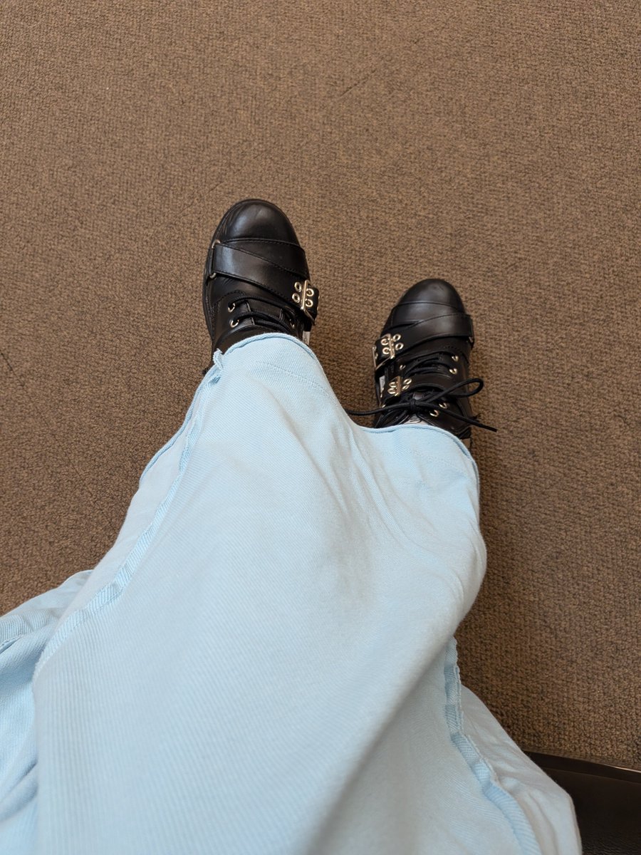 otamapunk's tweet photo. 平日休みはそこしか出来ない病院とか野暮用で忙しい💦
久しぶりの🧘♀️のあと久しぶりに美容in✨
磨きをかけた...以下歌詞が刺激的なので割愛w
#FEELSOBAD
のなんて曲だったかなあ
こんなかわいいのにセールになってたなんて信じられない✨
#JEANASIS
夏服は四季の中で1番好き💓 https://t.co/9HVEXoPUNL