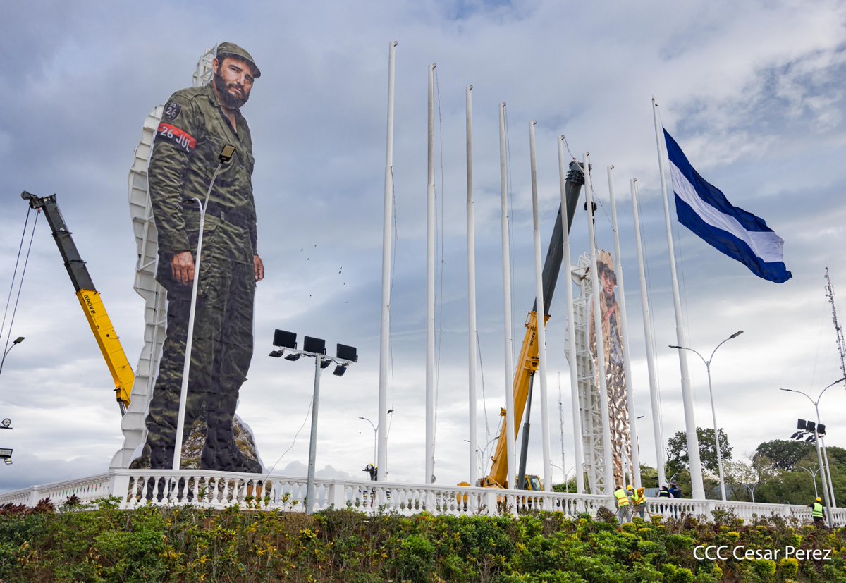 CanDigital2's tweet photo. Avances en instalación Esculturas en Homenaje al Comandante Fidel y General A. C. Sandino. https://t.co/0FFTEn2CwL