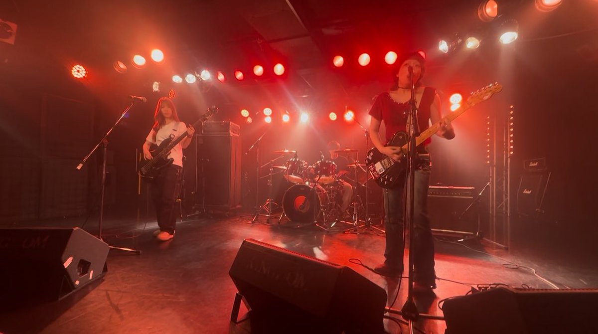 Theatrum0418's tweet photo. 2026.08.18
エクストラスクールズアウト 岡山大会 2026
優勝ありがとうございます！！！！

高校1年生から出場し、高校3年生で優勝することができました！！
これからまだまだ頑張り実力をあげていきます。
応援してくださった皆さん本当にありがとうございます😭
 #スクールズアウト https://t.co/kYQ0uGXGKz