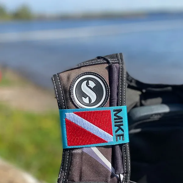 DiverBliss's tweet photo. Interesting concept: Personalized BCD straps to help identify you and your gear!  Would you get one for you or your dive buddy? 

👇You can get them here👇
https://t.co/sbmEMrSRTR

#aff #scubadivinggift #BCDstraps #personalizedgift https://t.co/aUCjTtaSB6