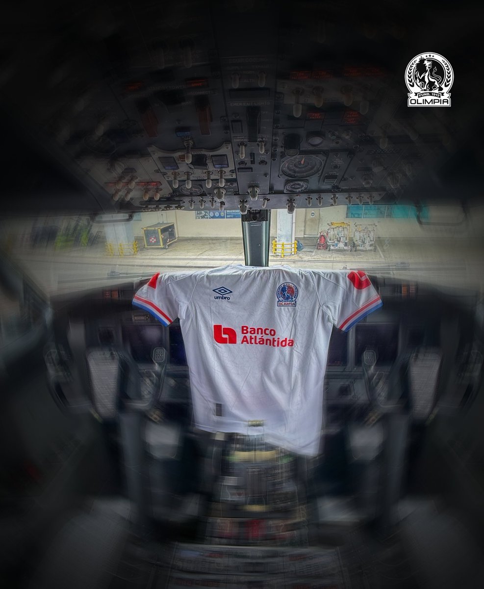 CDOlimpia's tweet photo. Todos los caminos conducen a esta pasión. 🦁
Continúa la ruta melenuda por la conquista del área. 🛫 https://t.co/SgyuJqGEUb