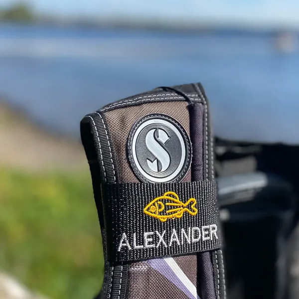 DiverBliss's tweet photo. Interesting concept: Personalized BCD straps to help identify you and your gear!  Would you get one for you or your dive buddy? 

👇You can get them here👇
https://t.co/sbmEMrSRTR

#aff #scubadivinggift #BCDstraps #personalizedgift https://t.co/aUCjTtaSB6