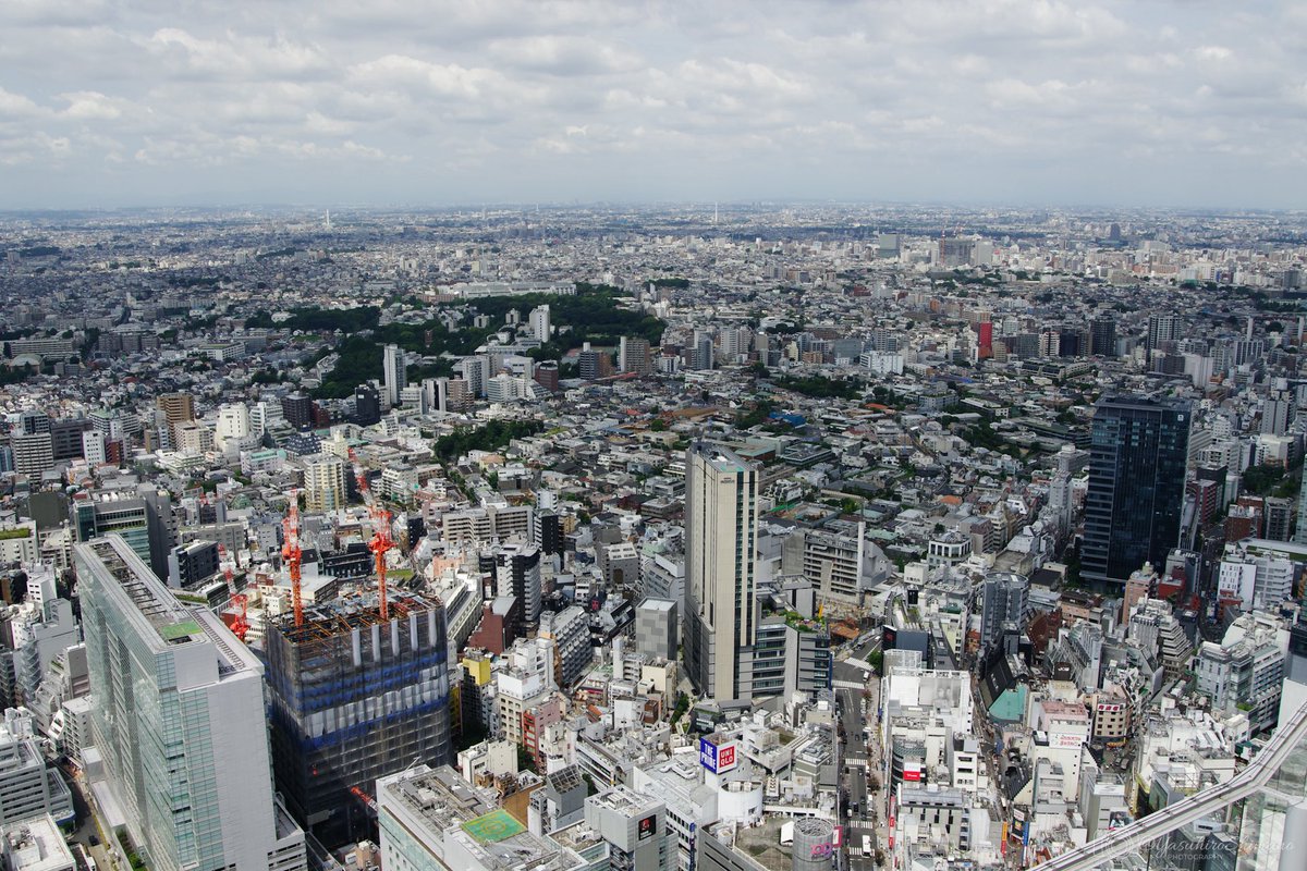 YasuhiroShimano's tweet photo. 渋谷スカイ(渋谷スクランブルスクエア展望台)より

朝は晴れていたのですが、雲に覆われてしまった

#写真 #photography
pentax pentaxk3mkiii pentax_da2040 CI:リバーサルフィルム https://t.co/ATK8gDd1K8