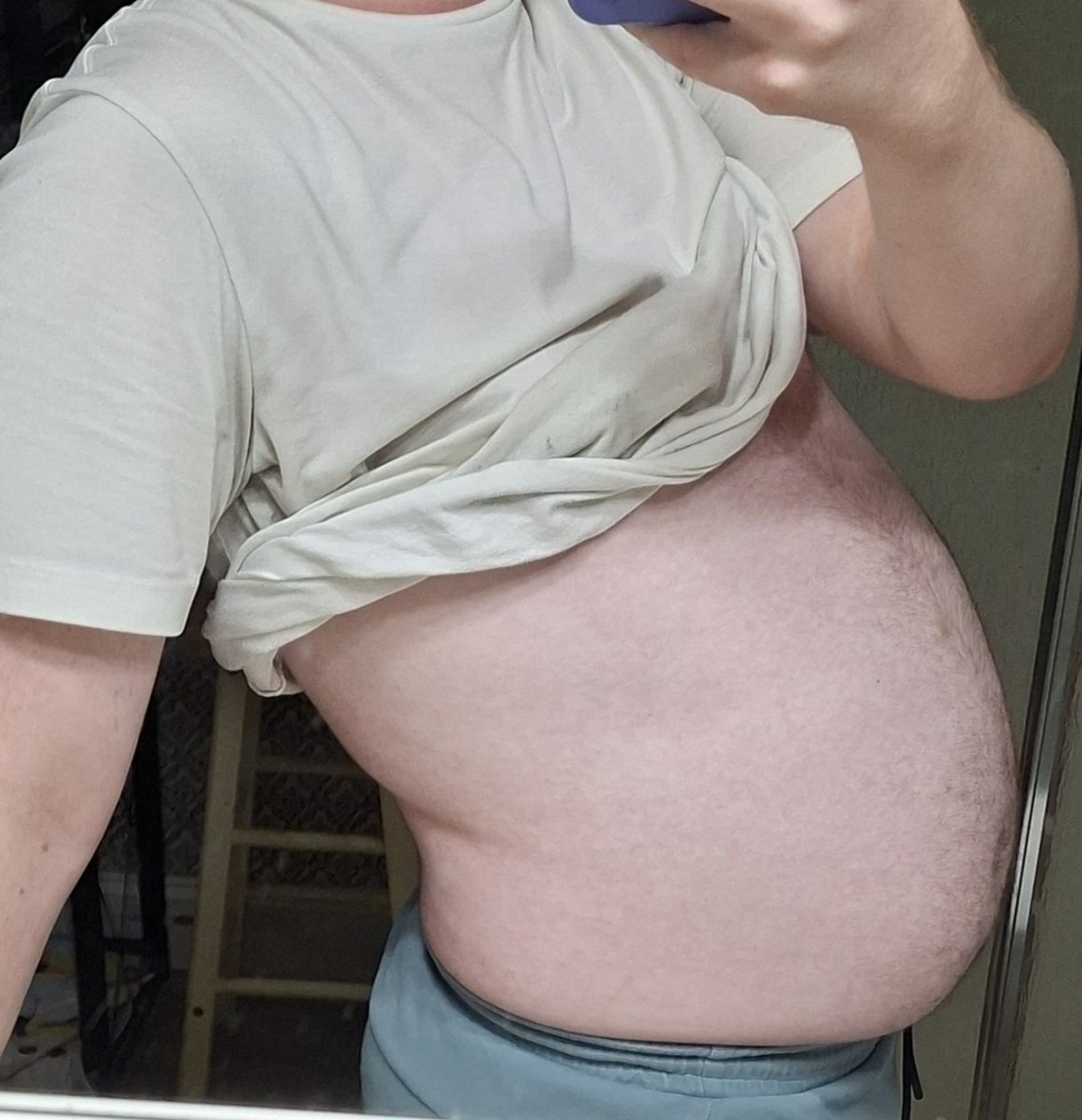 GrowingGay3's tweet photo. Walked home after stuffing myself at Burger King, I was so thirsty afterwards that I chugged 4 cups of water. I didn't realize how full it'd make me 😵‍💫 #gainer #fatboy #feedee https://t.co/saryZS0OOy