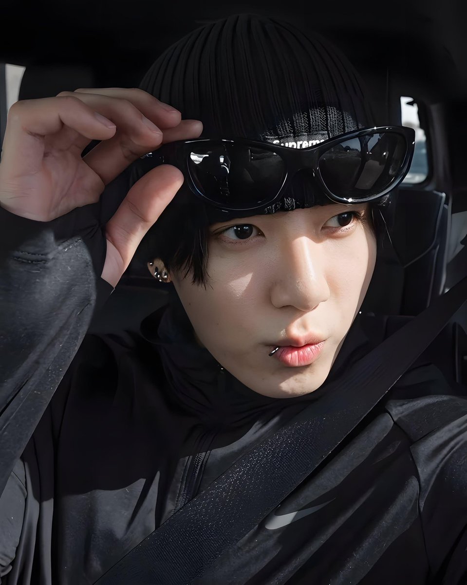 HYUN_JIMIN91's tweet photo. Jungkook 💜

#정국 #방탄소년단 #전정국 #BTS #JUNGKOOK #JeonJungkook https://t.co/LnVLsACqEj