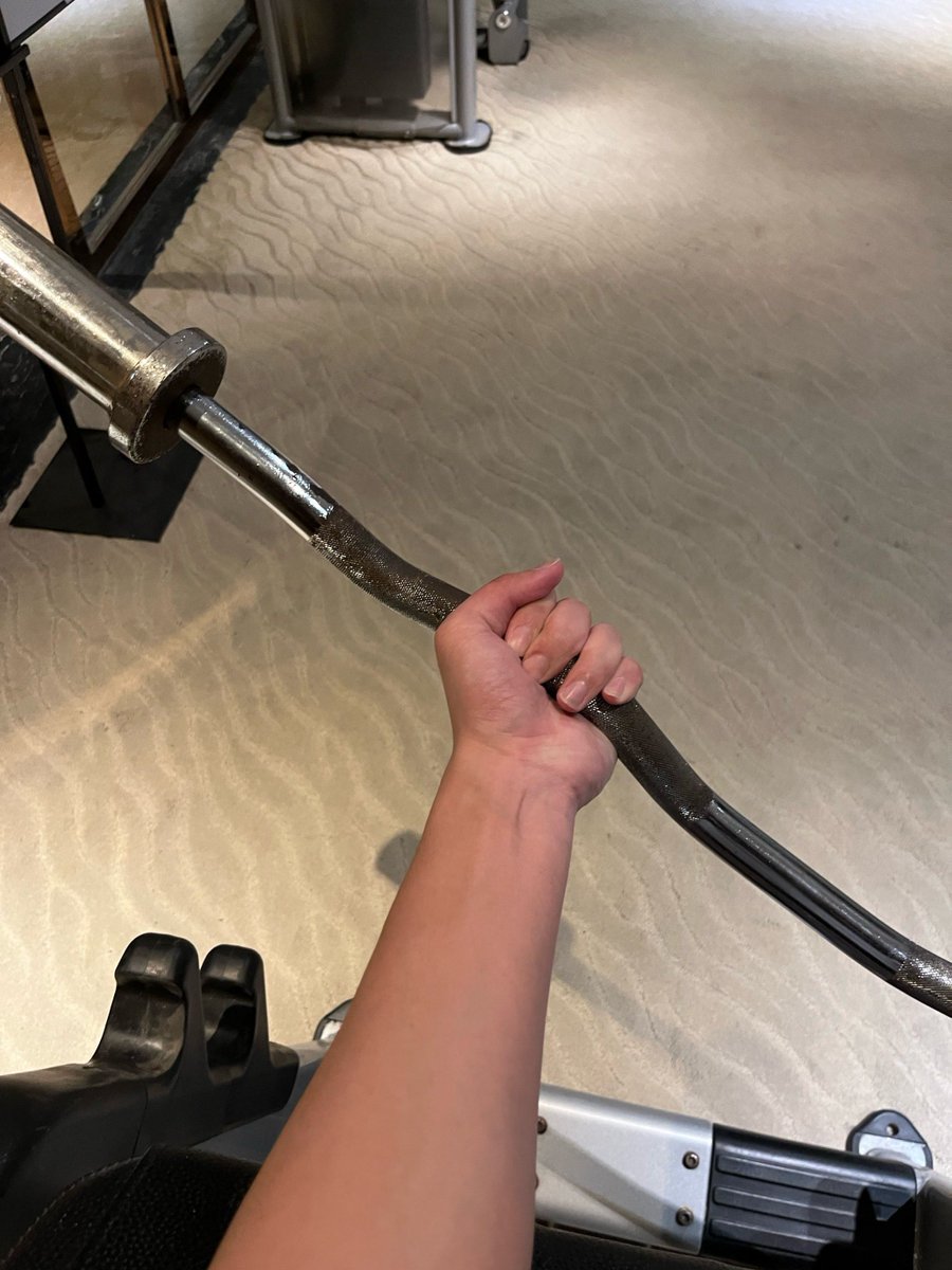 MarlinD33334's tweet photo. [Today I pushed past my limits in the gym—no more "I can’t", only "watch me grow". Small steps, big wins, that’s the grind.]， https://t.co/gKv3bopzIM