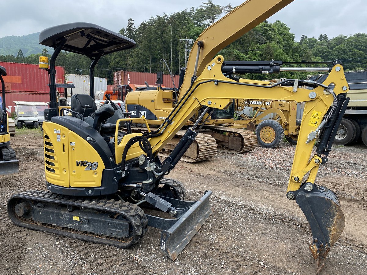 r_engineering2's tweet photo. 🏗️ 狭小現場での旋回も壁際作業も安心!
▪️メーカー:YANMAR
▪️型式:VIO20-6
▪️年式:2024年
▪️アワー:141h
👇詳細・���問い合わせはこちらから!
https://t.co/eEGkFcdkI7
#中古重機 #中古建機 #油圧ショベル #ミニユンボ #ユンボ #バックホー #後方超小旋回 #ヤンマー #YANMAR #ViO20 #ViO206 https://t.co/CnhXJs5NFr
