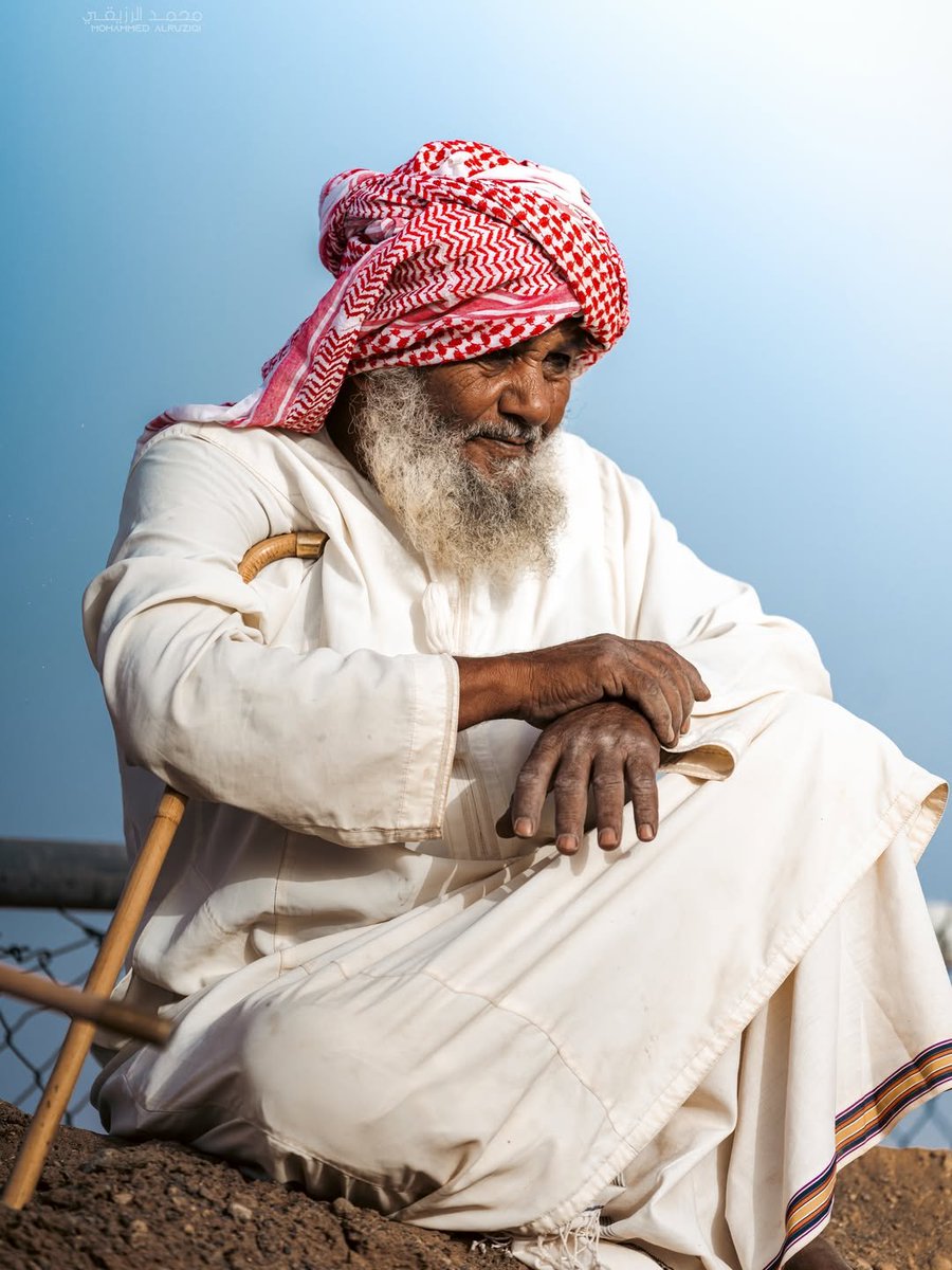 smile_sense_'s tweet photo. ☺️🌹

معيَّةُ اللهِ فوقَ كلِّ كرب، فلا تُبالِ بثِقَلِ ما تمرُّ به؛ فمَن كان اللهُ معه لم يَخَف، ولم يَضِع، وإن اشتدَّت عليه الأيَّام.

فاصطبرْ؛ فإنَّ الفرجَ يأتي في وقتِه، وما دمتَ مع الله فلستَ وحدك، بل معك عونٌ لا ينقطع، ولطفٌ لا يغيب. 

#صباح_الخيـر
#رسالة_اليوم 
#رسالة_لقلبك https://t.co/gK4q3d89bd