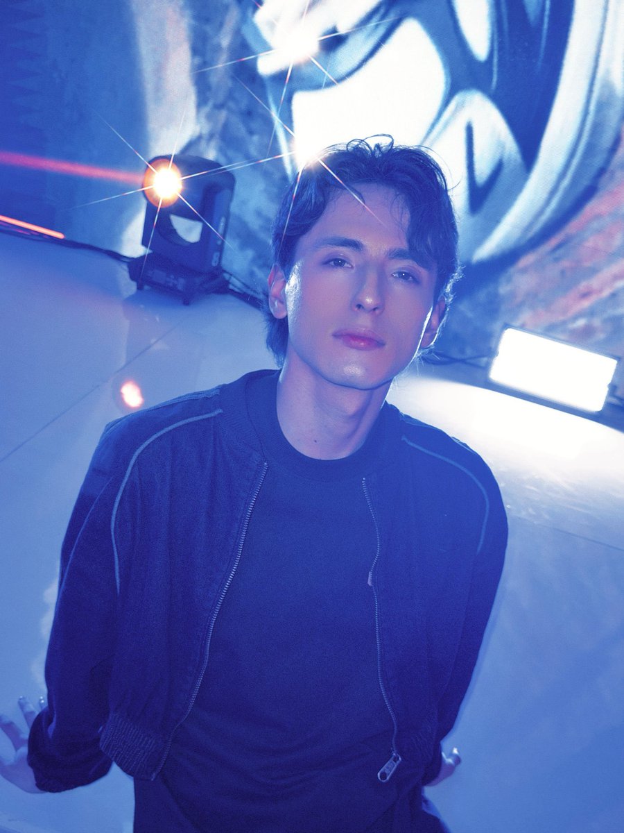 _dailyaiden tweet picture