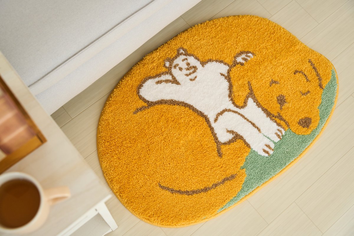 yu_kk_e's tweet photo. 📢クラファンスタート🐶

【yukkeのいぬすきラグマット製作プロジェクト】
クラウドファンディング開始しました！
https://t.co/VjWuvORwf3

期間：8/27（木）18:00〜9/27（日）23:59

🐾今回の企画はご支援金額の10%（作者ロイヤリティ分）を
『一般財団法人 犬猫生活福祉財団』に寄付いたします🙇 https://t.co/OqybVDRpwO