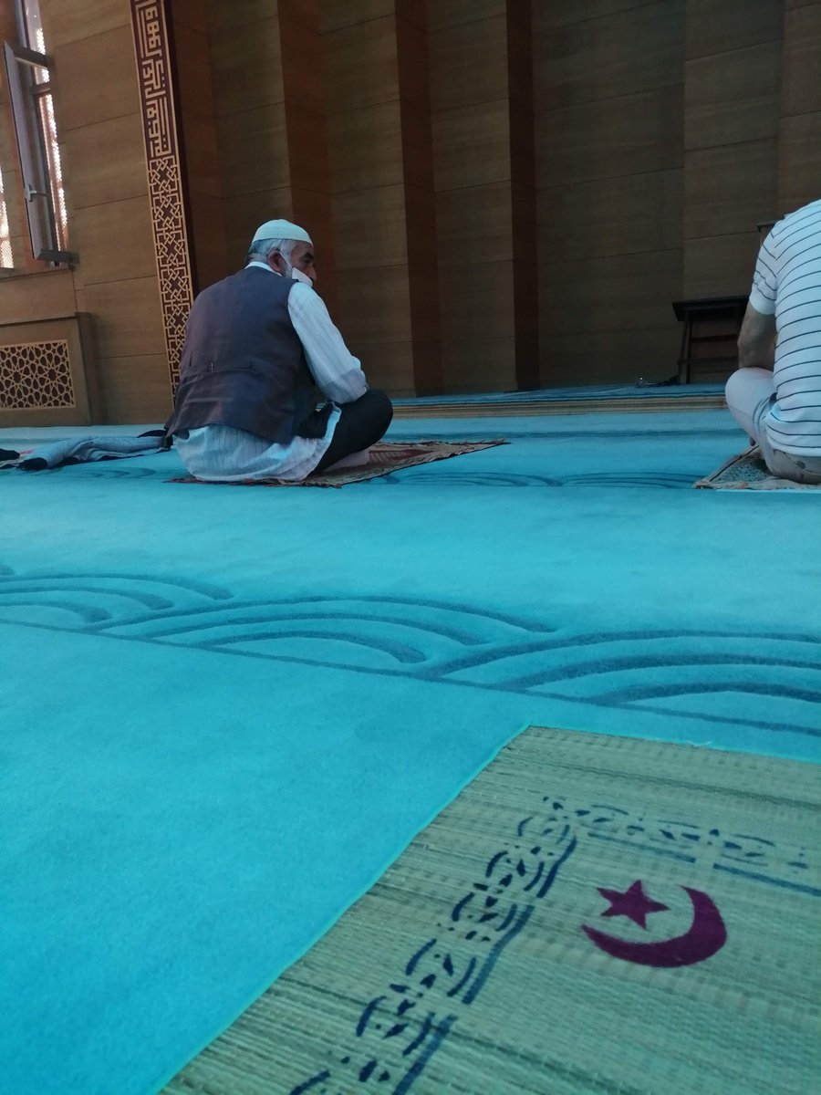 RecepSucu's tweet photo. Dua Metni
Okunuşu: "Allahümme einnî alâ zikrike ve şükrike ve hüsni ibadetik."
Anlamı: “Allah’ım! Seni zikretmek, nimetlerine şükretmek ve sana en güzel biçimde ibadet etmek konusunda bana yardım et.”
Kaynak: Ebû Dâvûd, Vitir 23; Nasâî, Sehiv 60

Dua ve dilekleriniz kabul olsun🤲 https://t.co/UaIH8s5i3C