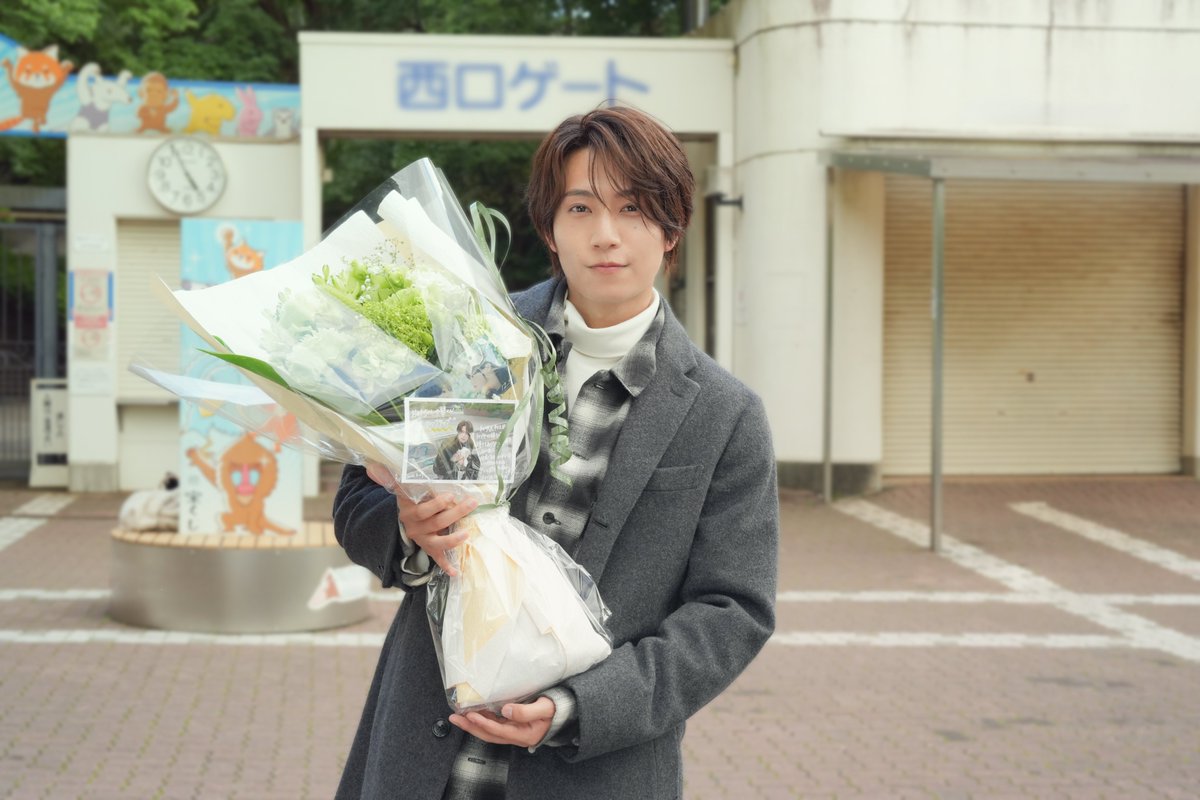 oricon's tweet photo. timelesz橋本将生、映画初主演作を完走💐
「できることは精一杯この映像に残せた」
⠀
🔻クランクアップレポート到着
https://t.co/gOr17qJ4v6
⠀
橋本、撮影終了に寂しさ「あと4ヶ月ぐらいは撮影したかった」
⠀
 #お姉ちゃんの翠くん https://t.co/8wCVTZiM4b