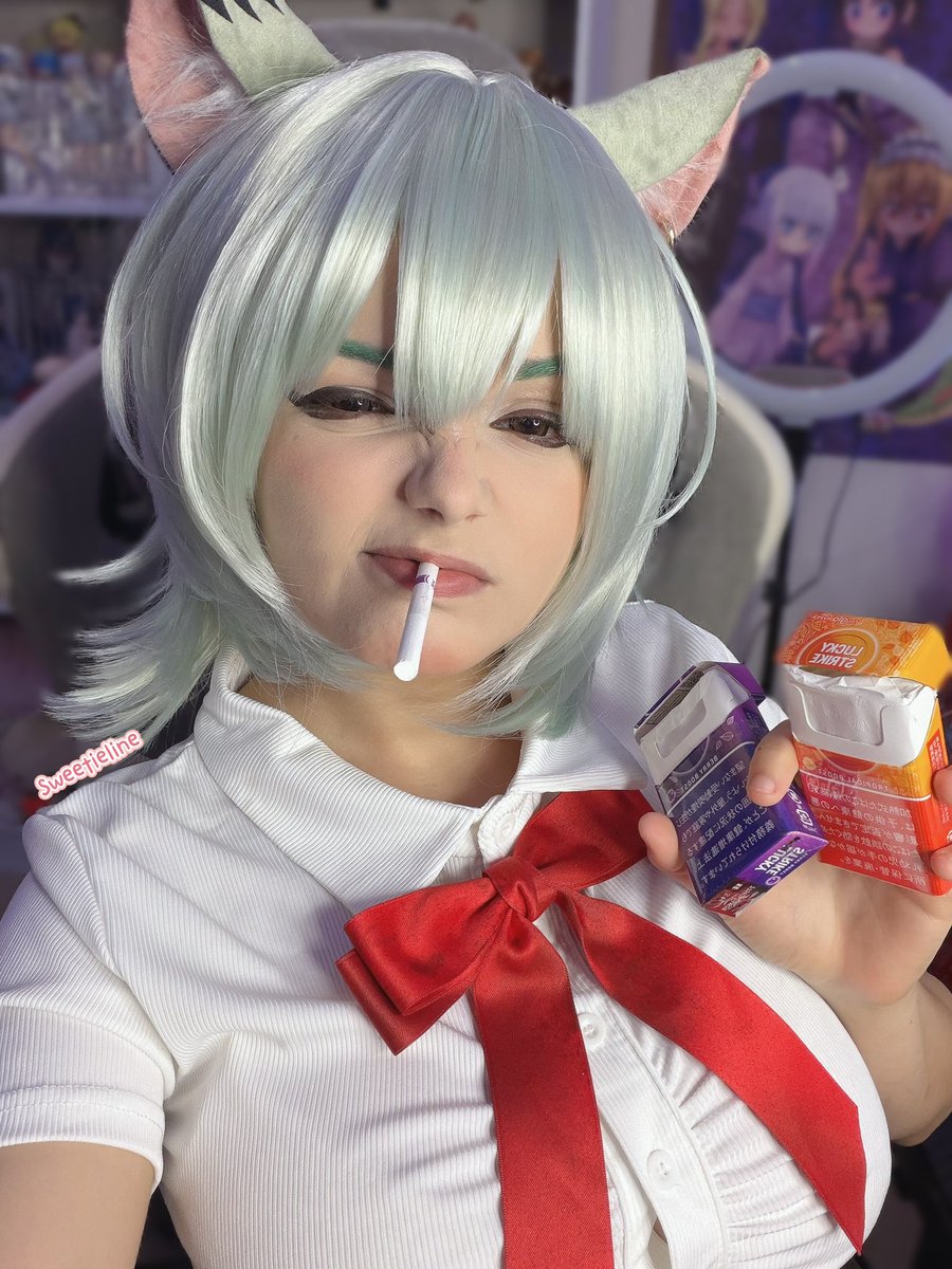 sweetieline_'s tweet photo. Yani neko 🚬

Use el uniforme escolar que utilizo para posarle a la mangaka 💗
La sesión estará disponible pronto para mis Vips~

🔄Rt para regalitos de esta sesión~ https://t.co/ScOAuC2g21
