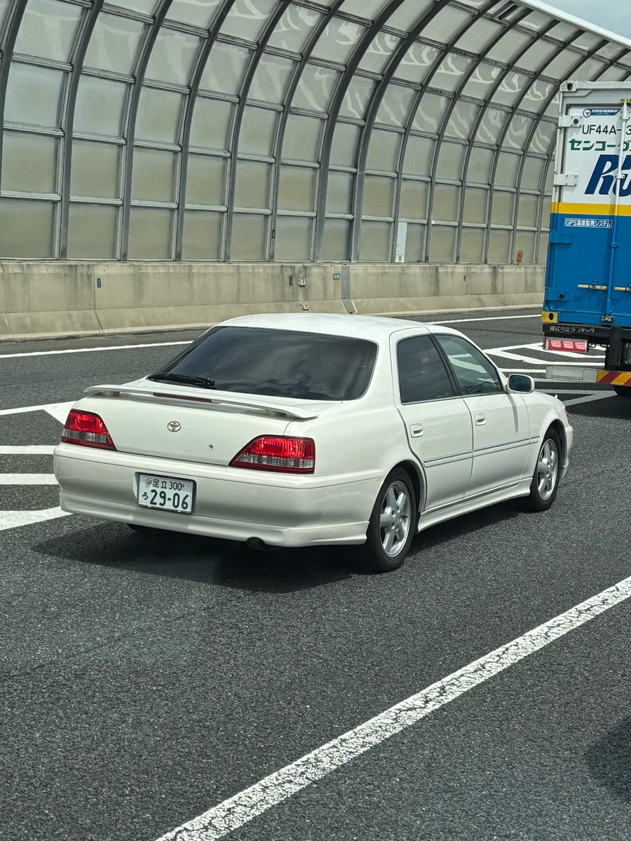 LegendRukaGRACE's tweet photo. 超極上な内山田走ってる https://t.co/9LmmaFzUCY