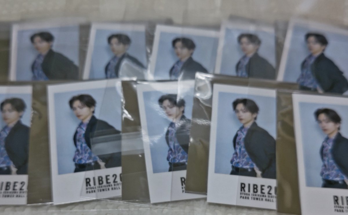 kylie1130's tweet photo. 【交換】石川凌雅 バーイベ RIBE グッズ  チェキ風カード

譲: 画像のもの
求: 〇印のもの

8/30バーイベ当日手渡し
9/6ルビキャ現地
都内手渡し可能です

検索からもお気軽にお声掛けください。
どうぞよろしくお願いいたします！ https://t.co/LOs3OgsSaU