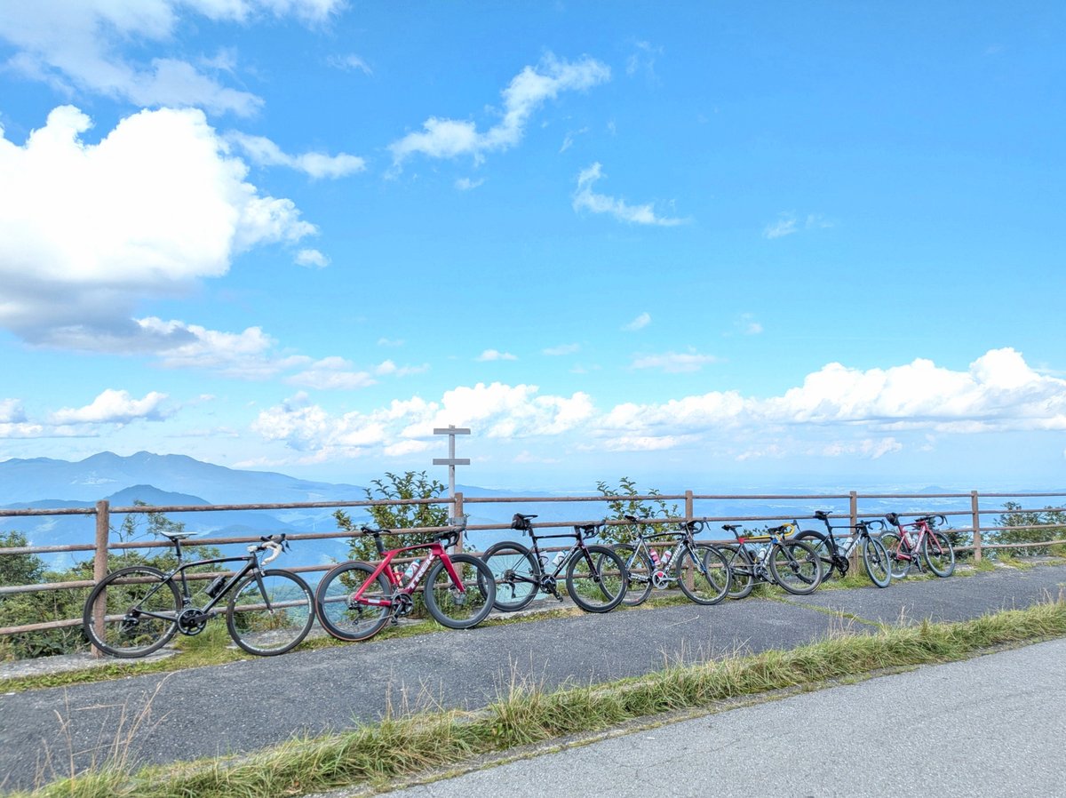 KDalida's tweet photo. 妊娠後期とか食べ物次第で胃もたれ、逆流性食道炎、ゲップテロの事ばかりで食べすぎたら寝る時しんどくなるからもあってあんまくってなかったけど
子供産んでから解放されて食いまくってル🥹ᩚ https://t.co/iqvtSJtklZ