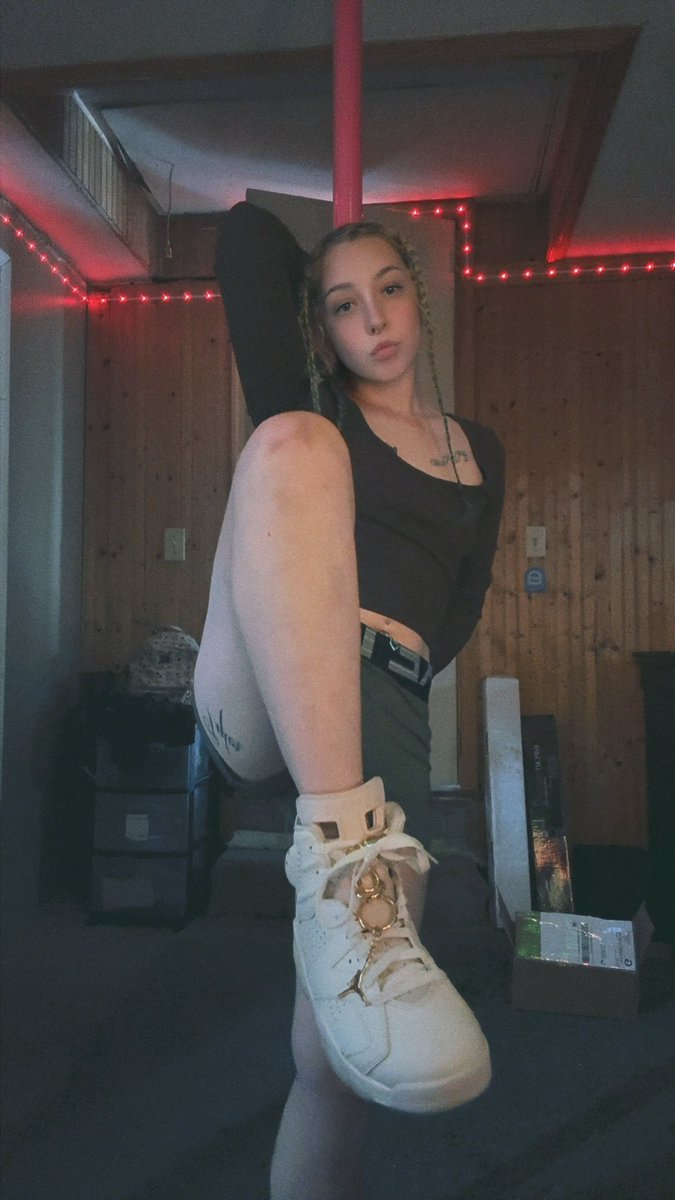 babysinxoxo's tweet photo. Cash App meee ‼️ CA: $ebannns 
#loveme #FUpayme #badmommy #pray4mewhileisin #babysin https://t.co/ubHyRaO6n3