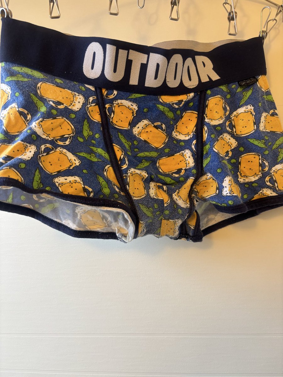 ikepanlover18's tweet photo. コレクションシリーズ
当時DD2サッカー部くん
小柄ながらもイケメンでエロい。バイト帰りにビジホに寄ってくれて部屋で脱いでくれた。一方的にしゃぶられるのはオッケーとのこと。最後はたっぷりカルピスでシュート！ https://t.co/19HZc6RwSc