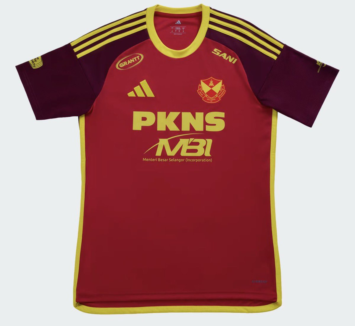 Footy_ShirtNews's tweet photo. 🇲🇾 Selangor 

2026-27 Home &amp; Away Kits by adidas

#KitNews https://t.co/NXF6TXPeCg