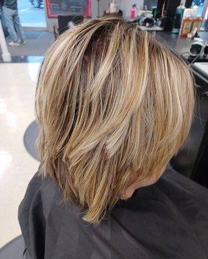 KristynMat8q's tweet photo. Becca’s full highlight refreshed this gorgeous blonde just in time for the holidays! After/Before... Color: Esha https://t.co/g1uSurZdHe