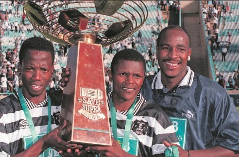 Troll_SAfootbal's tweet photo. Name these former Orlando Pirates players 🔥🔥👇 https://t.co/BhZEqbAHQi