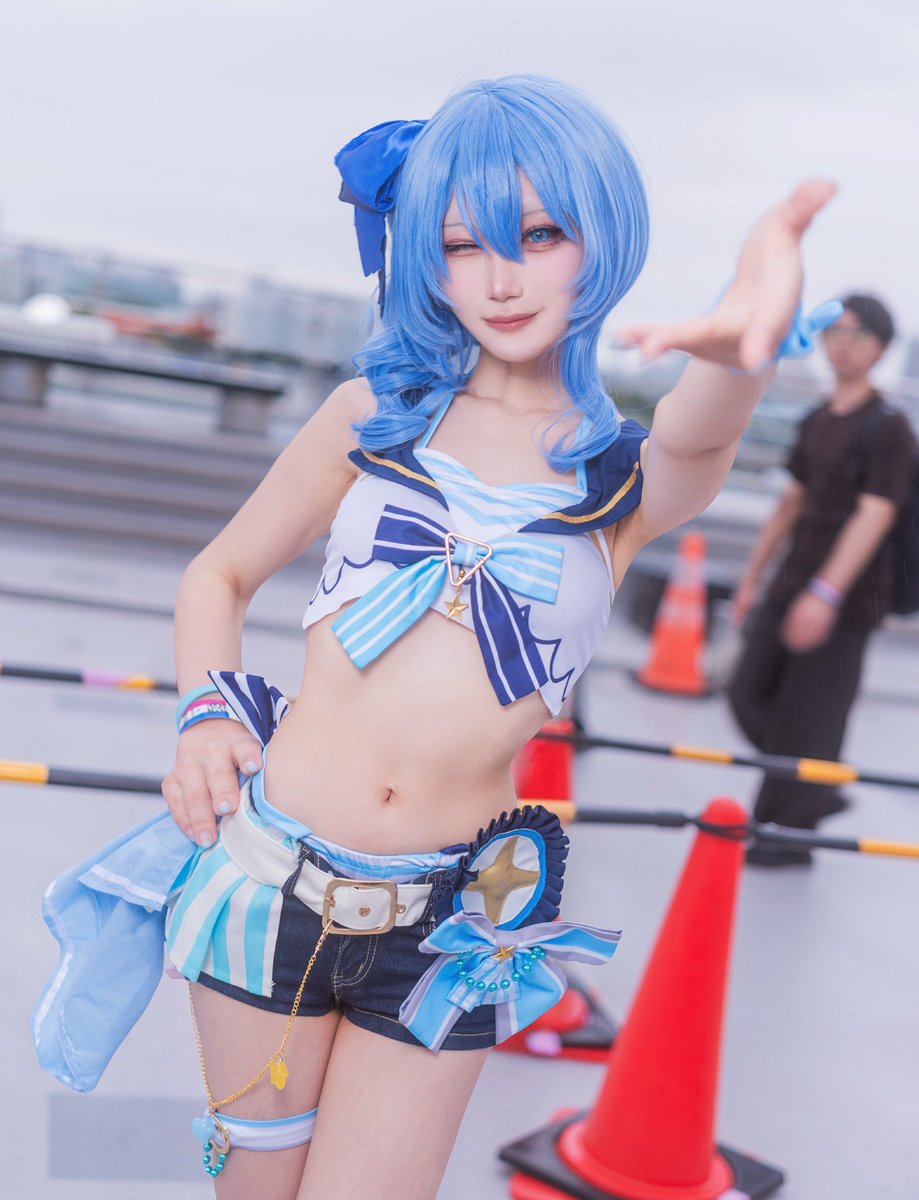 natsu_jhn2's tweet photo. すいちゃんは〜⁇
#c108_cos https://t.co/jzQm0PoYzW