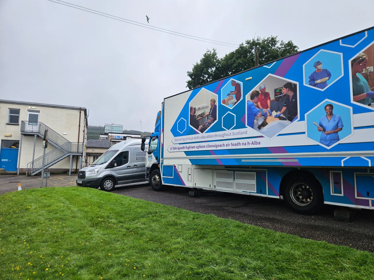BASICSScotland's tweet photo. It’s our third and final day in Dunoon!

Today @C_lithgow123  is delivering Primary Care Emergencies, Trauma &amp; Paediatrics on the Mobile Skills Unit.

A fantastic few days of hands-on emergency care training. Thanks to everyone who joined us!
@CSMEN1 @NHSHighland https://t.co/ZYcG6qdbhY