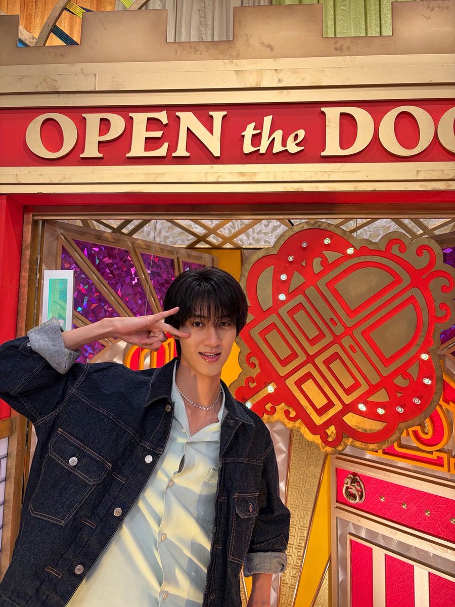 milk_info's tweet photo. 【テレビ出演情報📺】
8月21日(金)20:55〜放送
TBS系「知識の扉よ開け！ドア×ドア クエスト」に
M!LKより #塩﨑太智 #曽野舜太 のスタジオゲスト出演が決定！

https://t.co/5m070on69I
ぜひ、お楽しみに！
@doordoor_tbs 
#ドアドアクエスト
#MILK https://t.co/Lx9uAuggKu