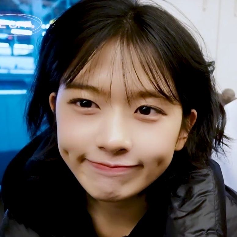 d1vve_'s tweet photo. 강아디 귀여워ㅜㅜ https://t.co/HbFz3Pinbo
