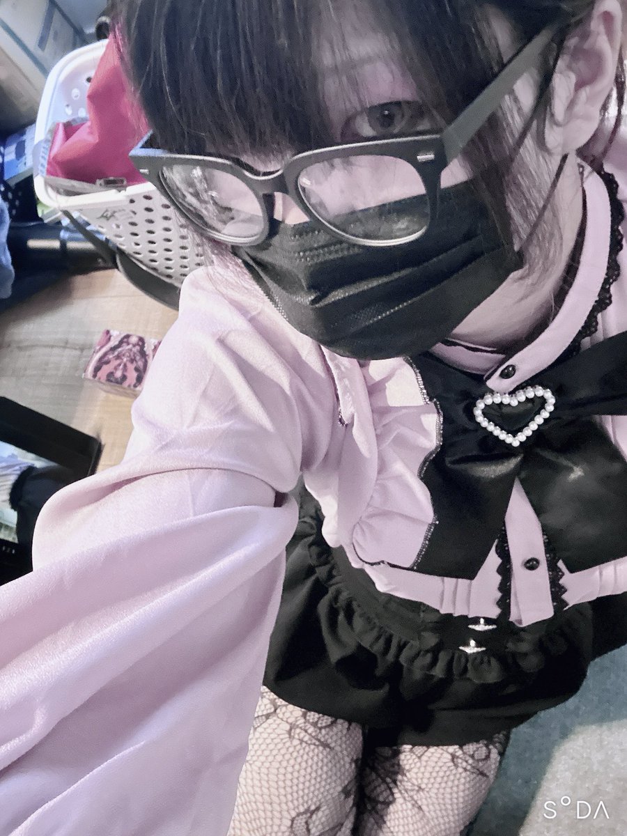 _uyakuzu's tweet photo. 地雷服着たやつ〜 https://t.co/TSd7O8DxCA