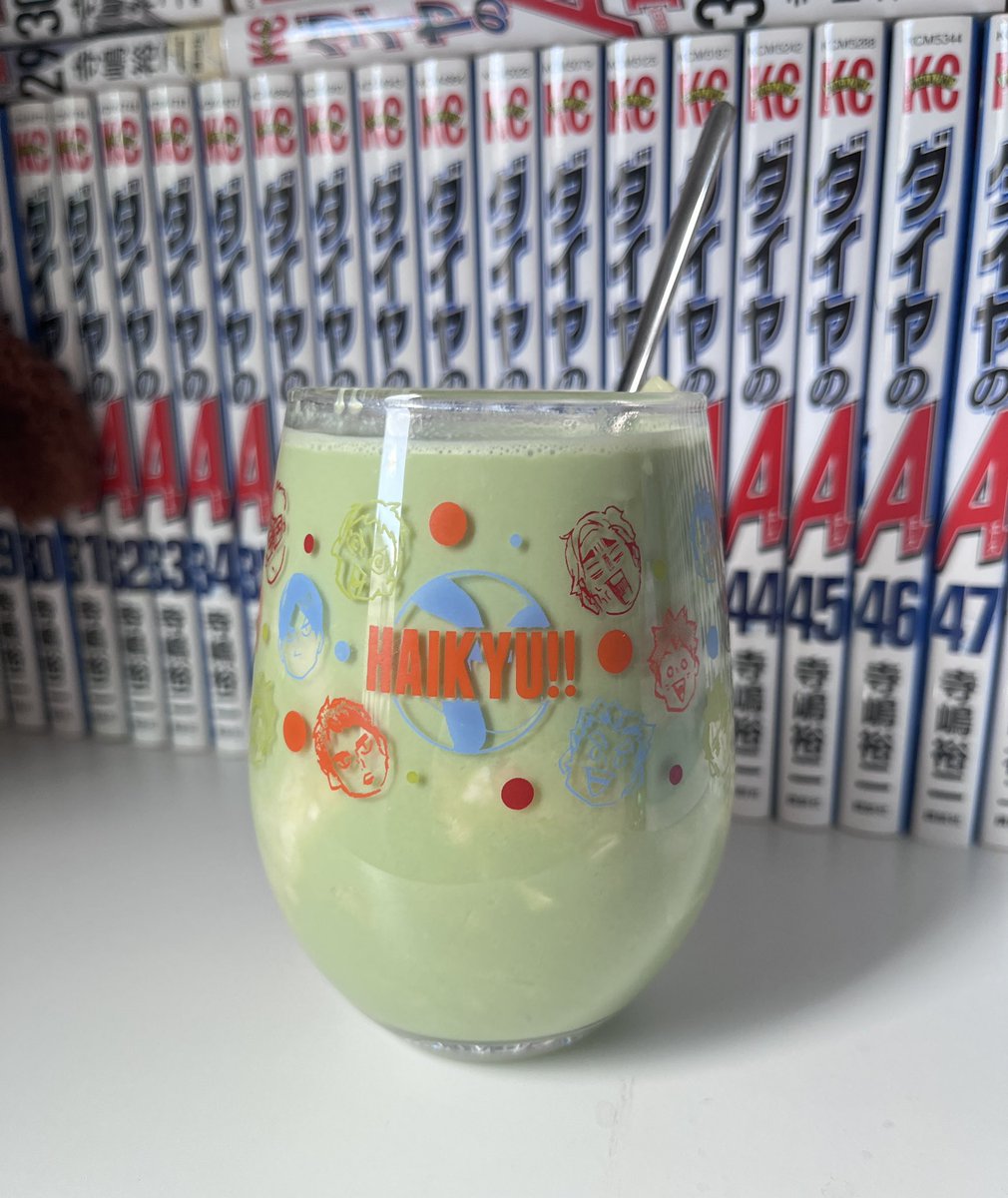 tomatoaaaaaaaa's tweet photo. 榴莲抹茶牛奶🥛 https://t.co/UGk7zTwwkW