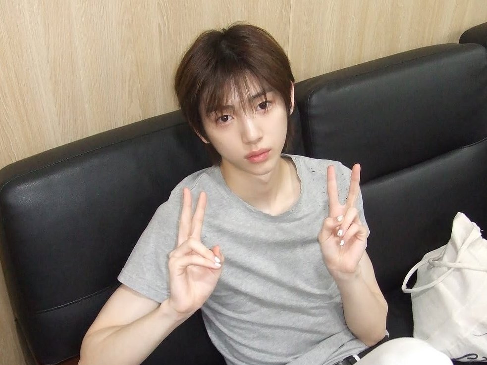 jjuwche's tweet photo. siapa sih yang nyangka juhoon dengan muka cantik, imut, kinyis kinyis, dan innocent ini ternyata yang paling nakal, tengil dan jokes tongkrongan cowoknya paling kuat di cortis 😭 MASIH KAGET KADANG LIHAT JUHOON YANG SEKARANG, tapi malah jadi makin suka 😭🫶 https://t.co/sauvIZRWeo