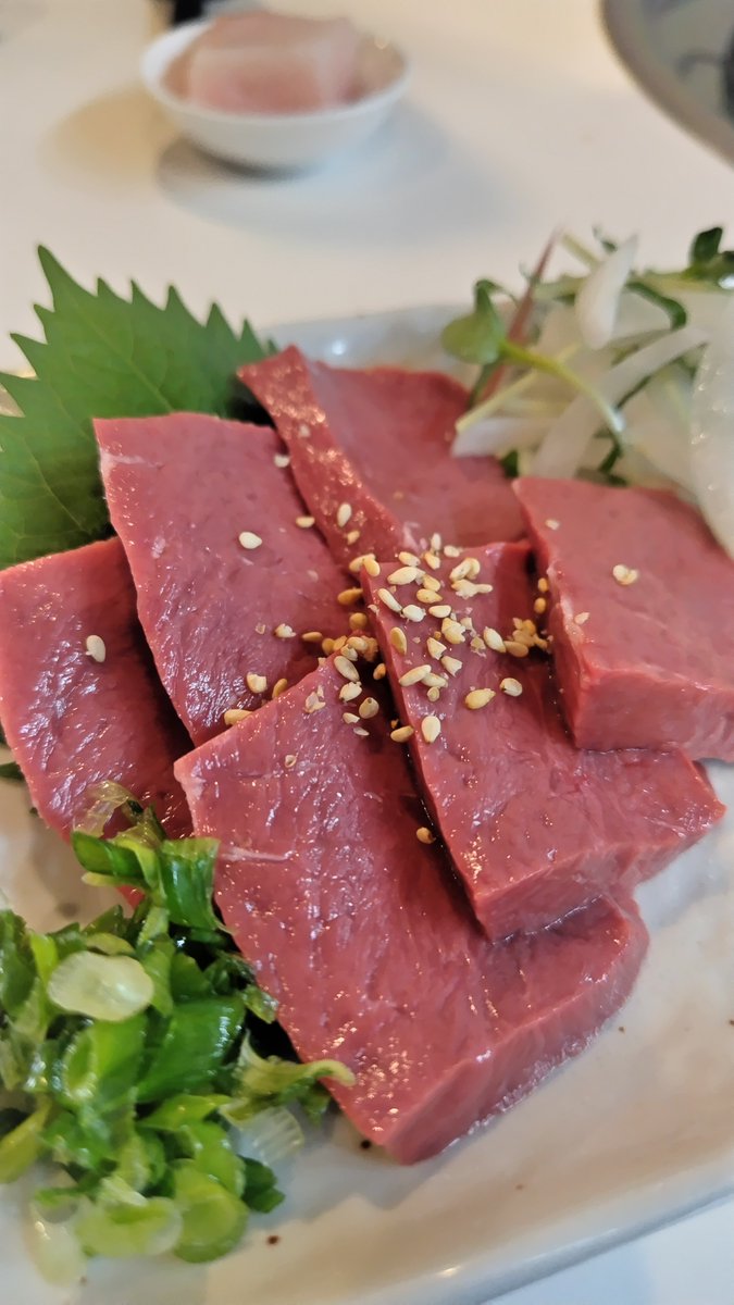 masuda_rsc's tweet photo. #鶴橋グルメ イケメン店長が昼から開けてる。焼肉屋さんで、オーダーメイド呑み。　#鶴橋ハレルヤ https://t.co/6HhLkWYfd3
